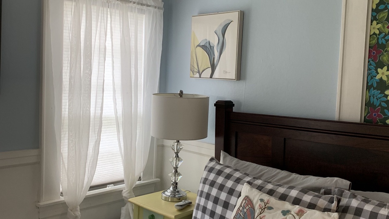 Photo of Bedroom in Damariscotta