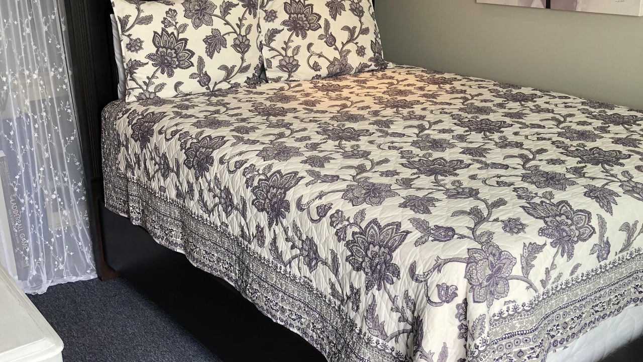 Photo of Bedroom in Hammondsport