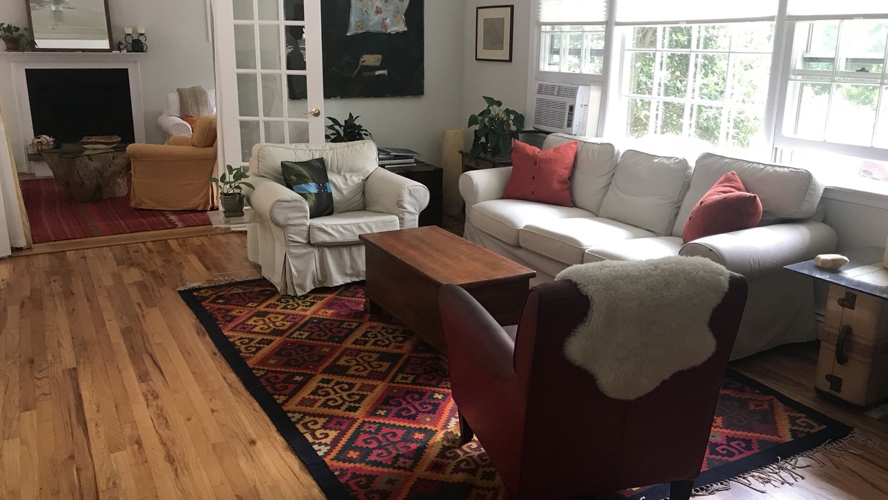 Photo of Livingroom in The Heights