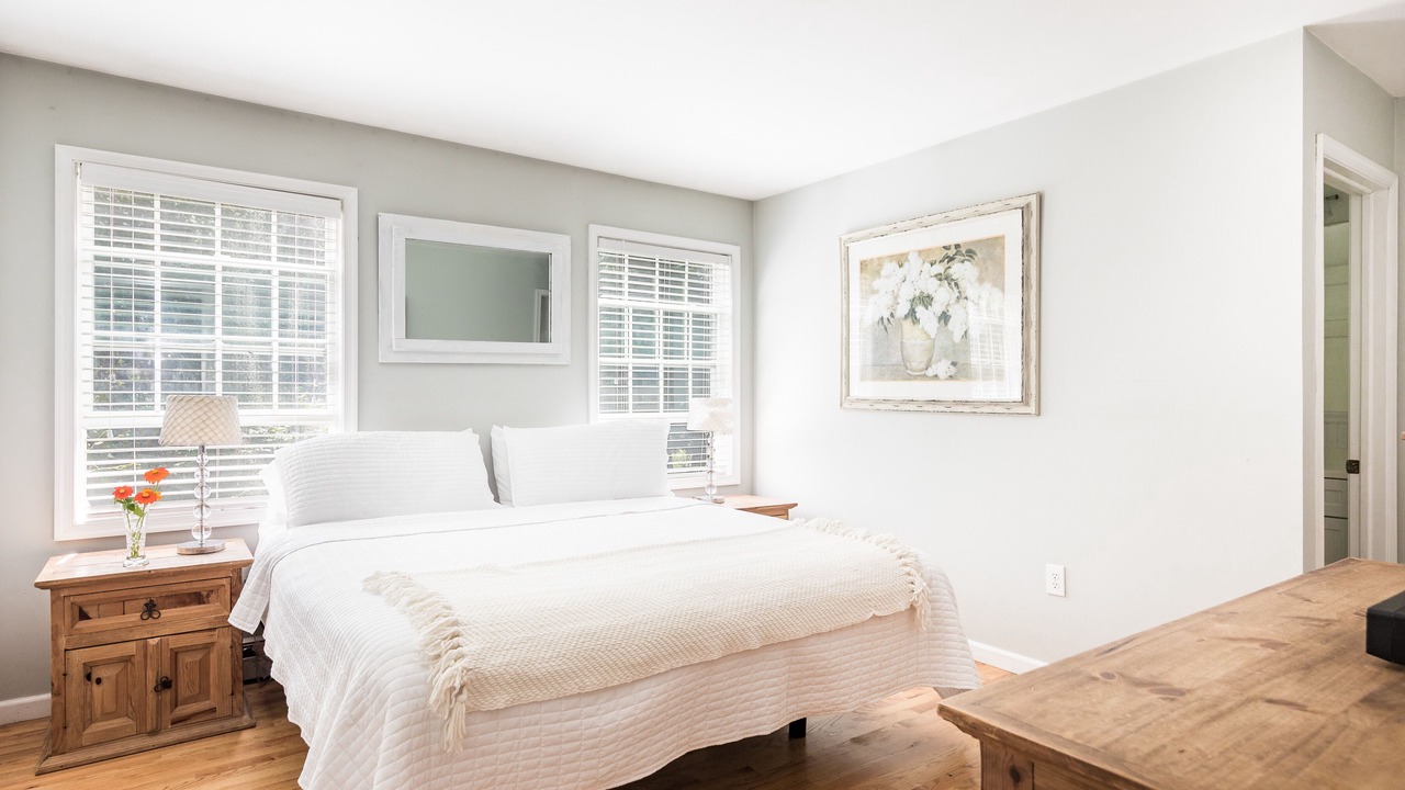 Photo of Bedroom in East Hampton North
