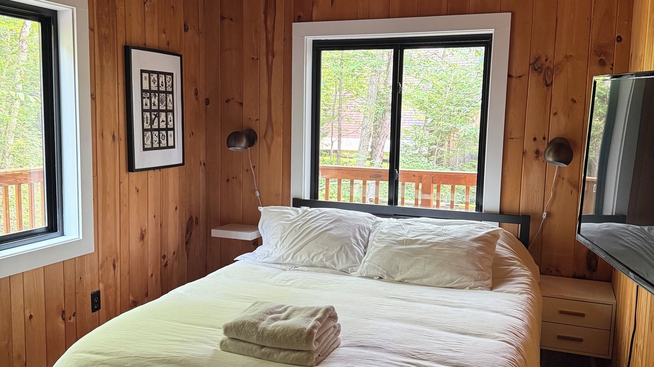 Photo of Bedroom in West Dover