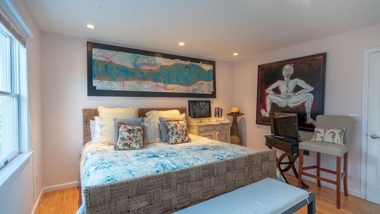 Photo of Bedroom in West Hampton Dunes