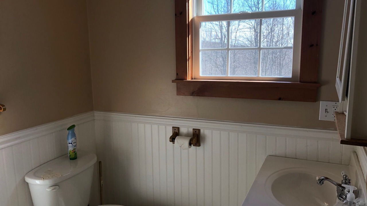 Photo of Bathroom in Searsburg