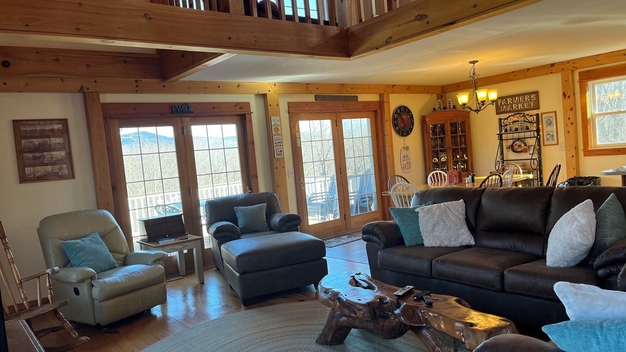 Photo of Livingroom in Searsburg