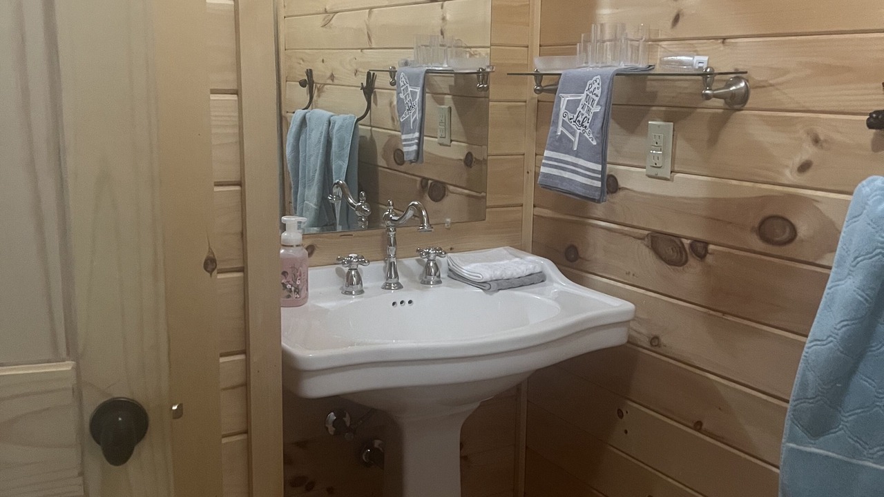 Photo of Bathroom in Schroon Lake