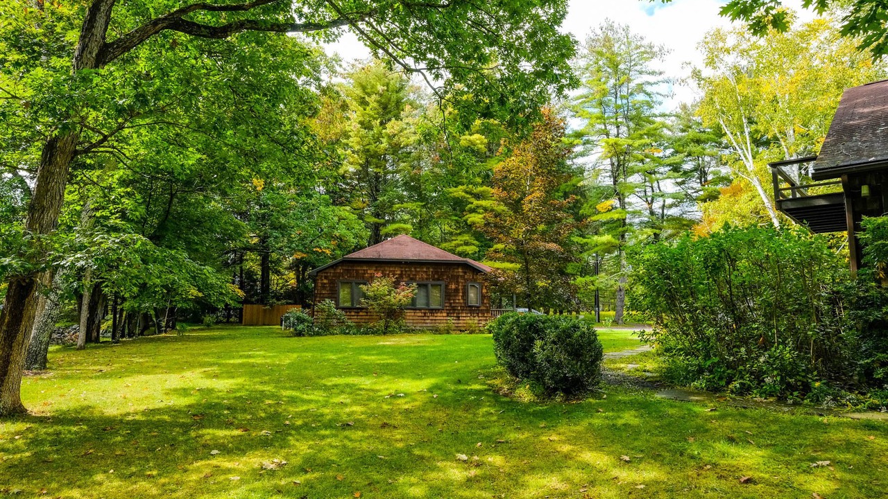 Photo of Outdoor in Woodstock