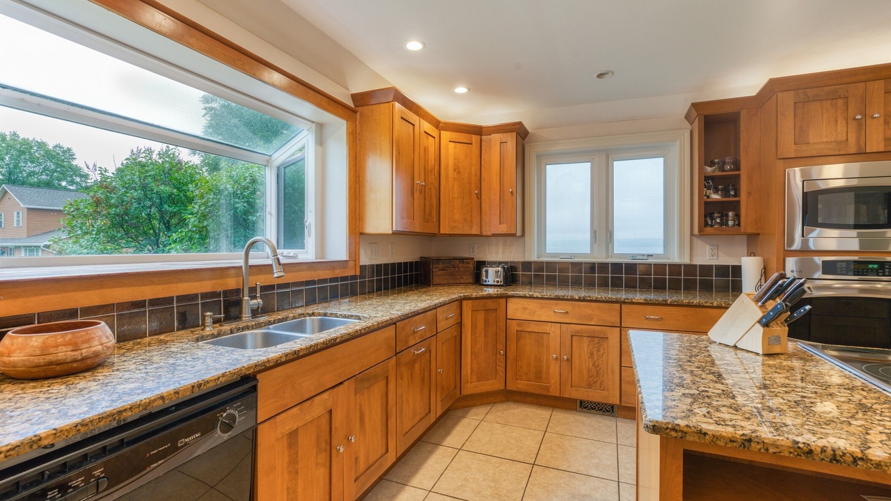 Photo of Kitchen in Town of Owasco