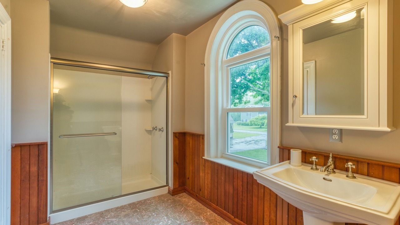 Photo of Bathroom in Town of Owasco