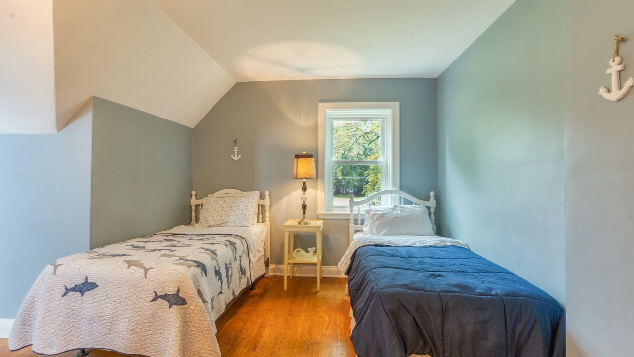 Photo of Bedroom in Town of Owasco