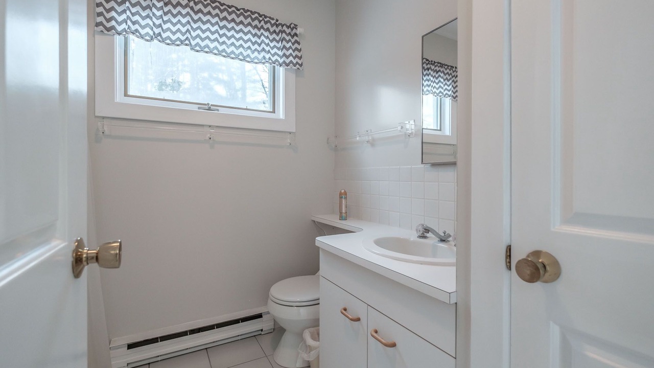 Photo of Bathroom in Lake Arrowhead