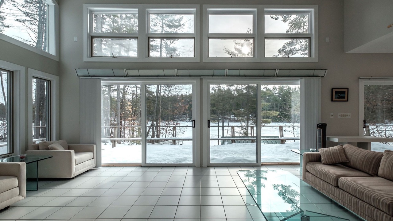 Photo of Livingroom in Lake Arrowhead