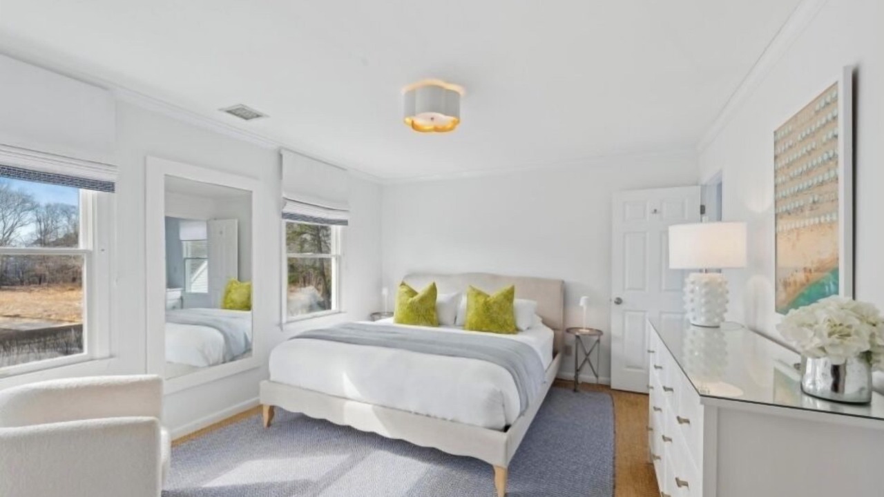 Photo of Bedroom in Shinnecock Hills