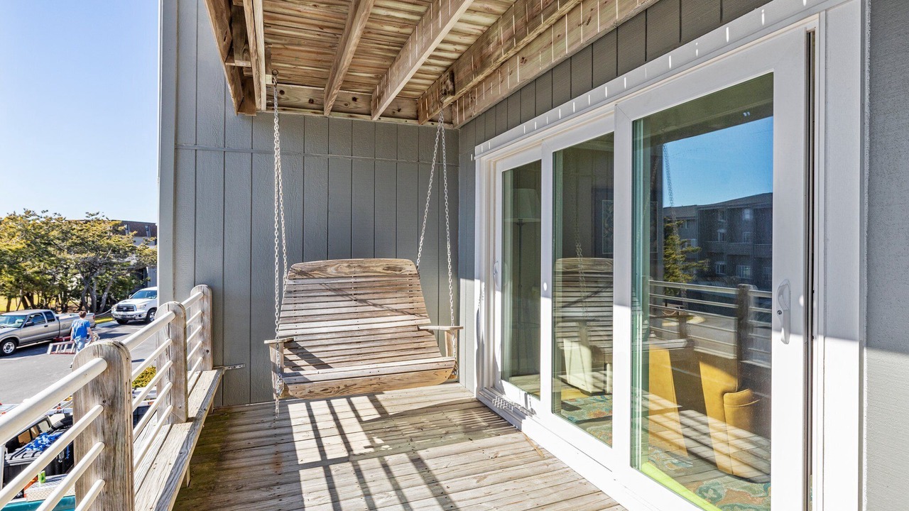 Photo of Patio Balcony in Morehead City