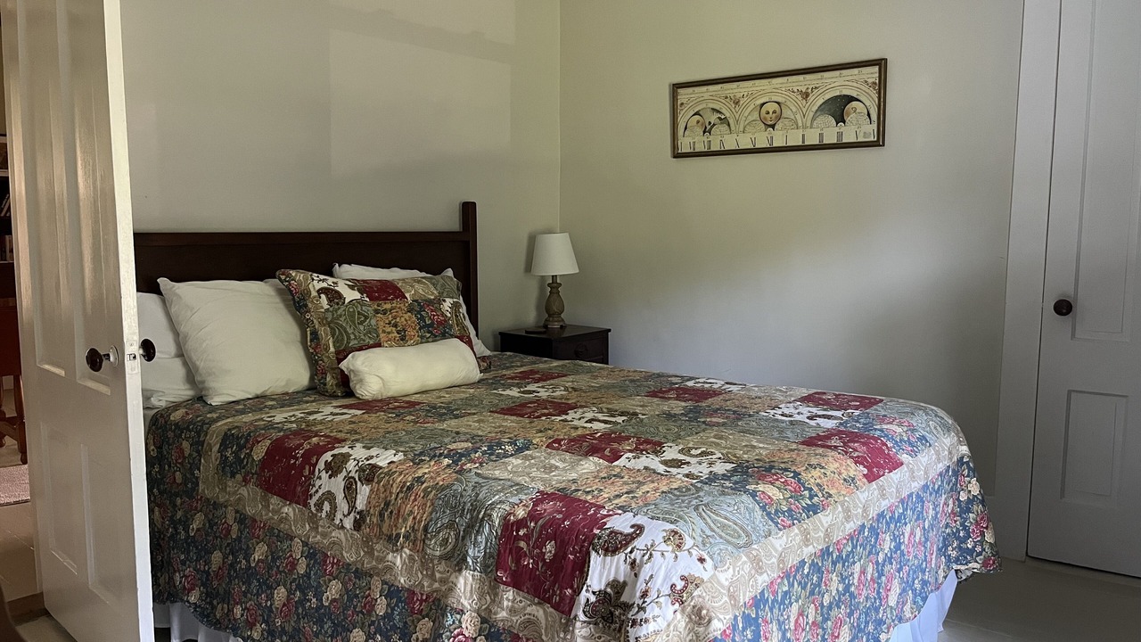 Photo of Bedroom in Goshen