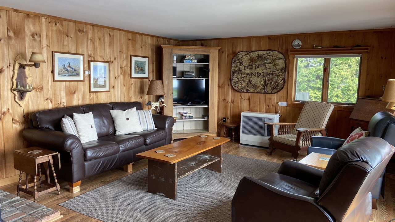 Photo of Livingroom in Town of Beekmantown