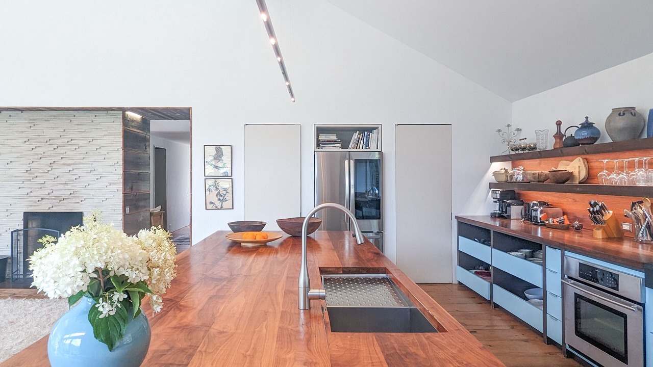 Photo of Kitchen in Roxbury