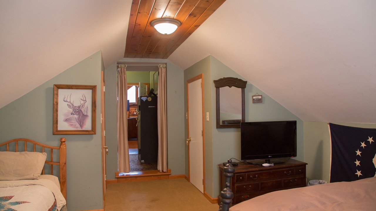 Photo of Bedroom in Town of Easton