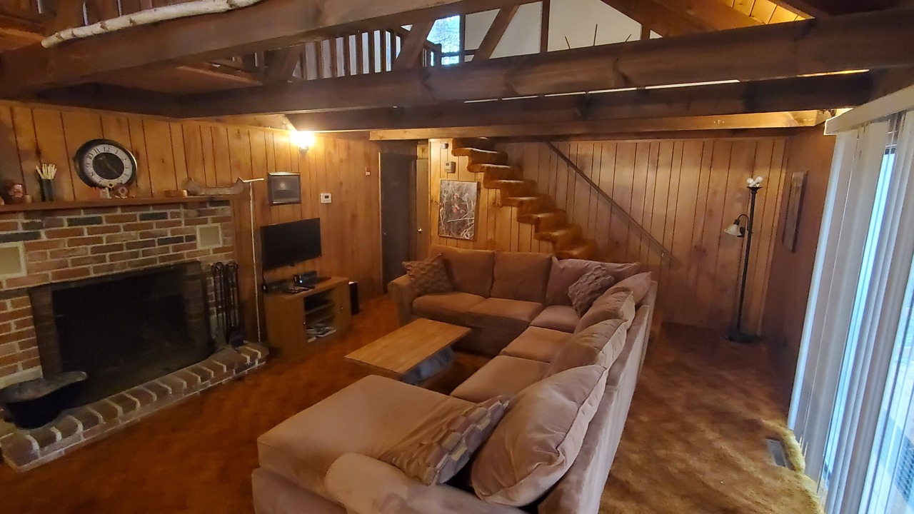 Photo of Livingroom in Freedom