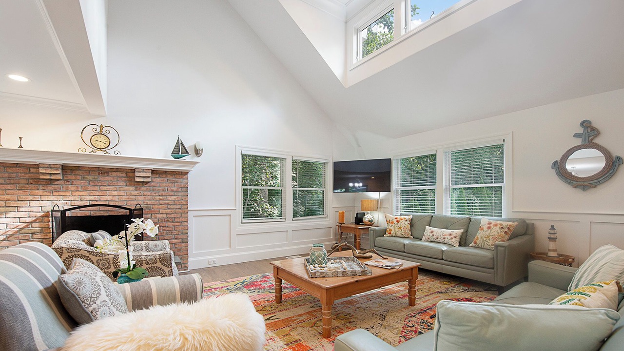Photo of Livingroom in Village of East Hampton