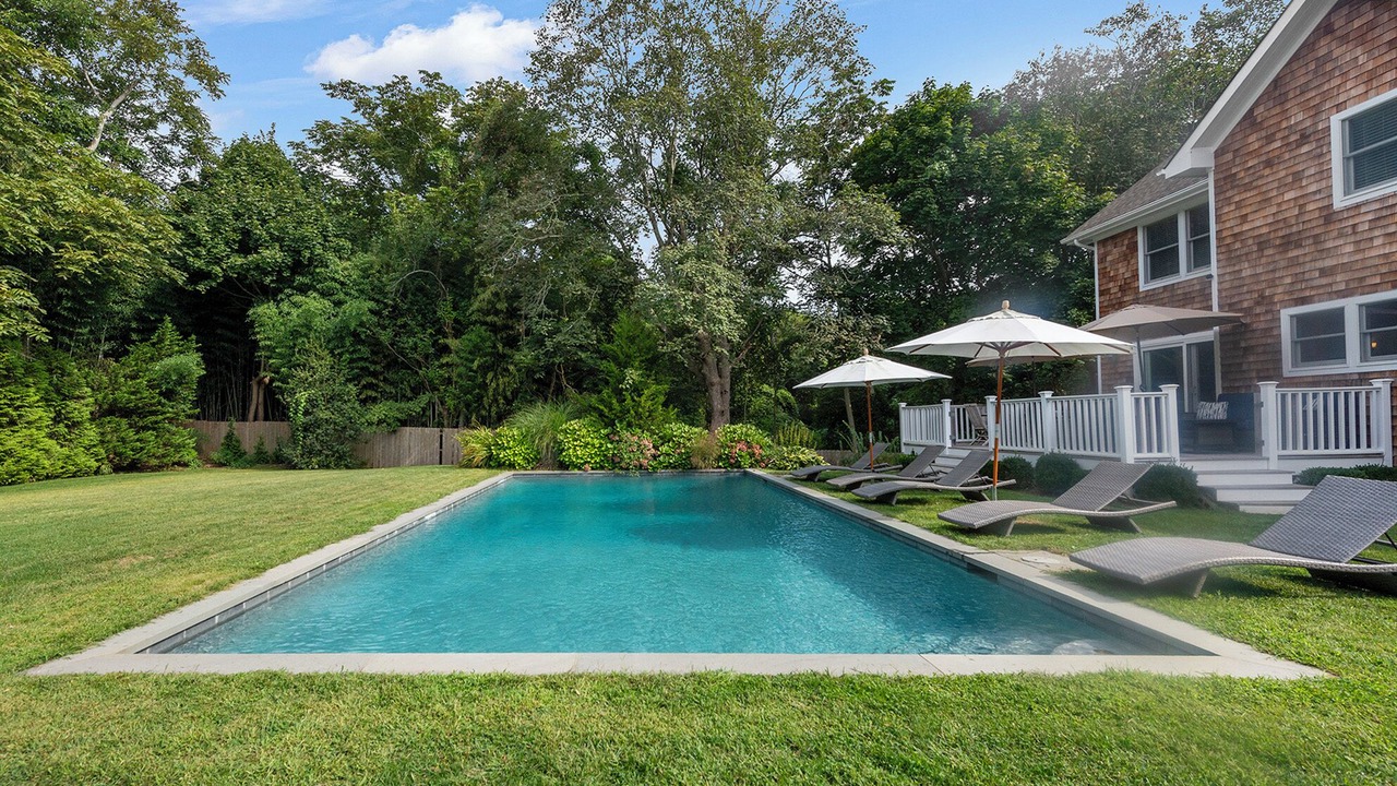Photo of Outdoor in Village of East Hampton