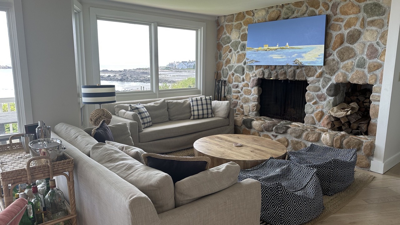 Photo of Livingroom in Kennebunkport