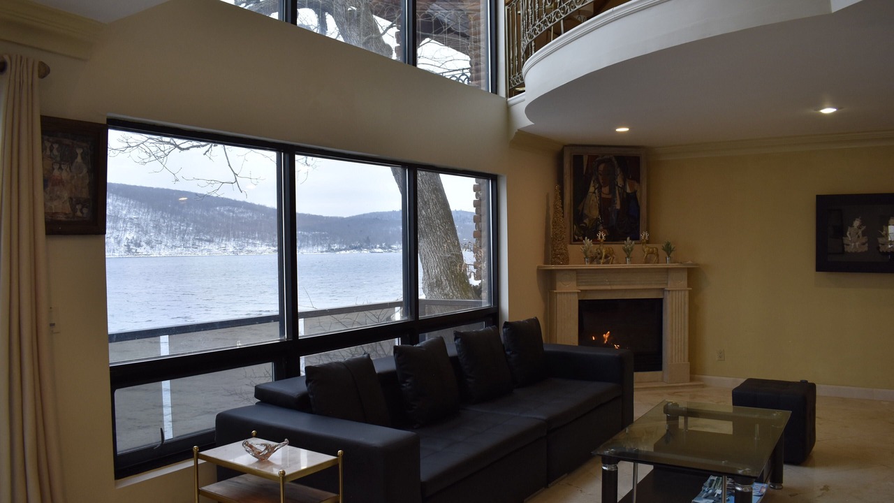 Photo of Livingroom in Greenwood Lake