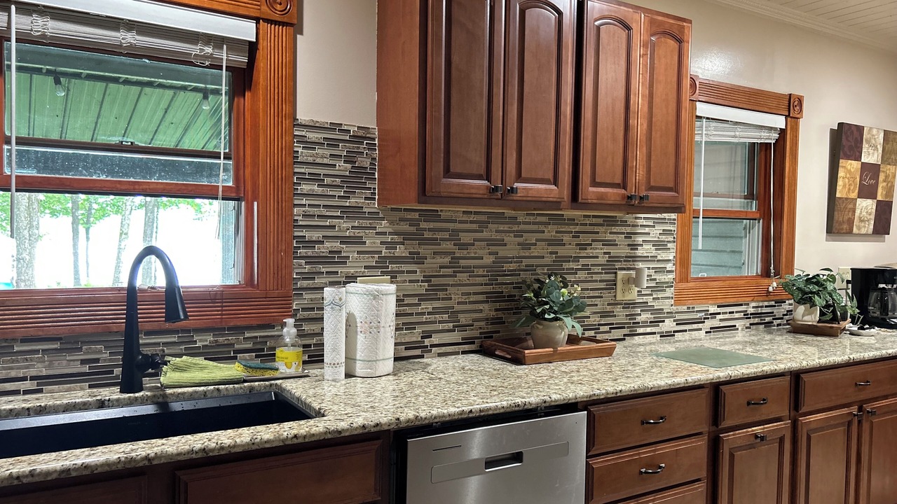 Photo of Kitchen in Redfield