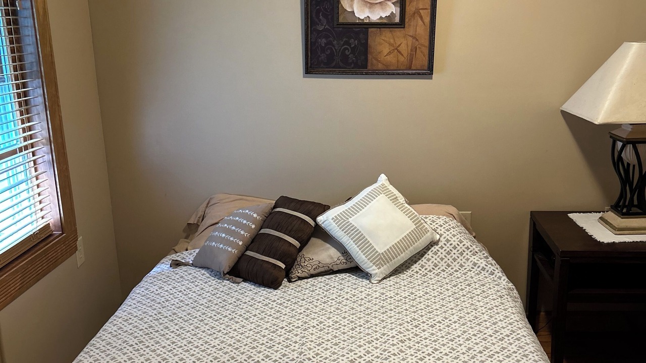 Photo of Bedroom in Redfield