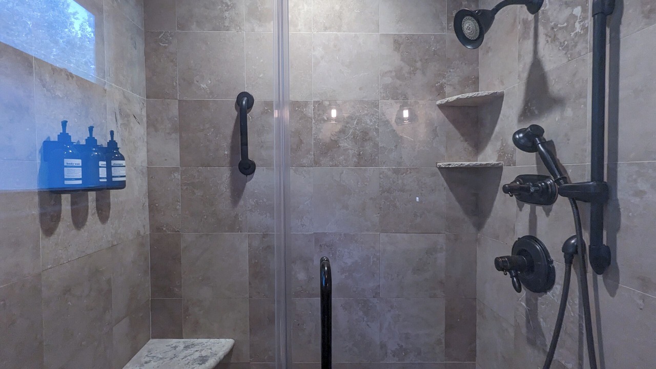 Photo of Bathroom in Roxbury