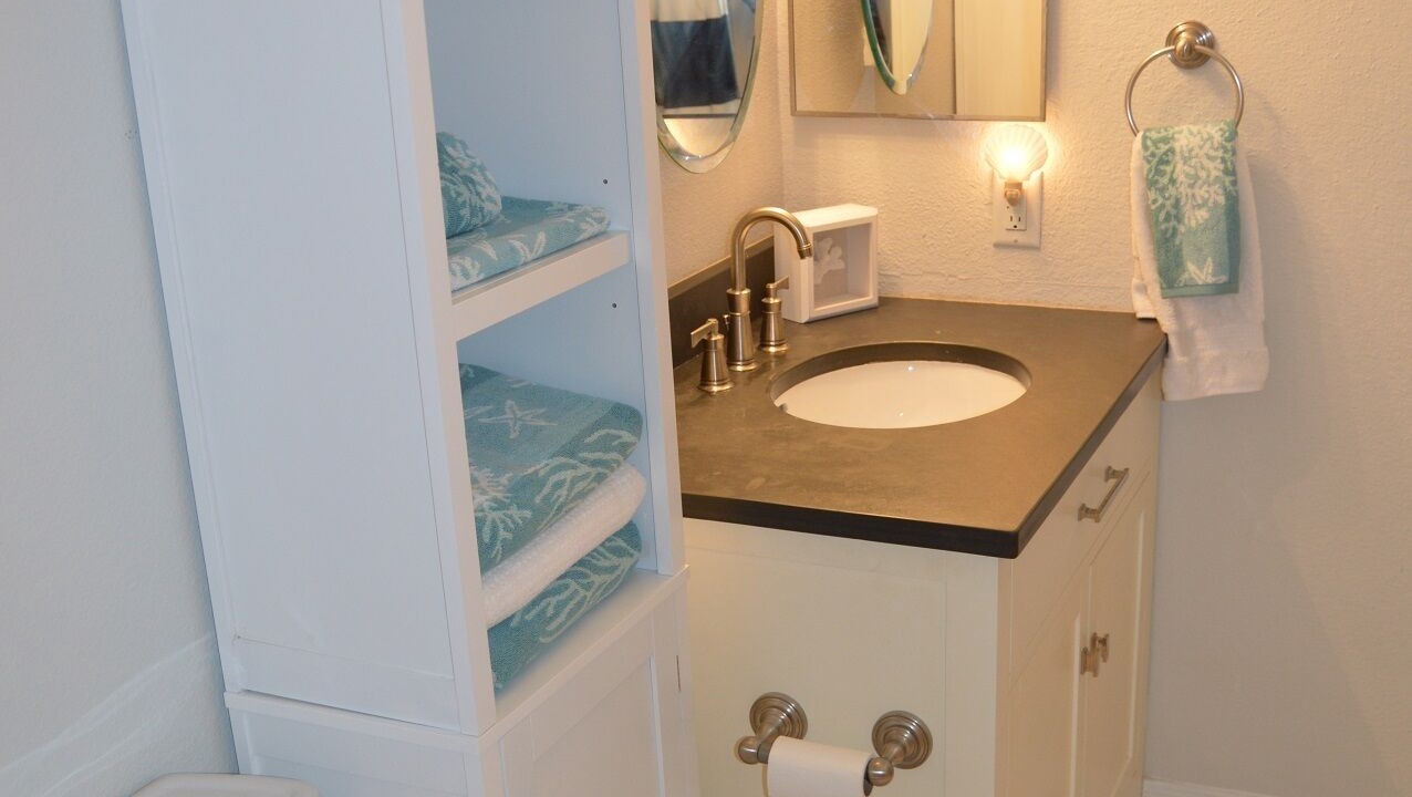 Photo of Bathroom in Galveston