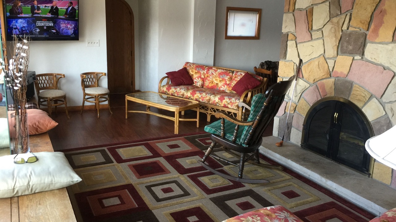 Photo of Livingroom in Lake Milton