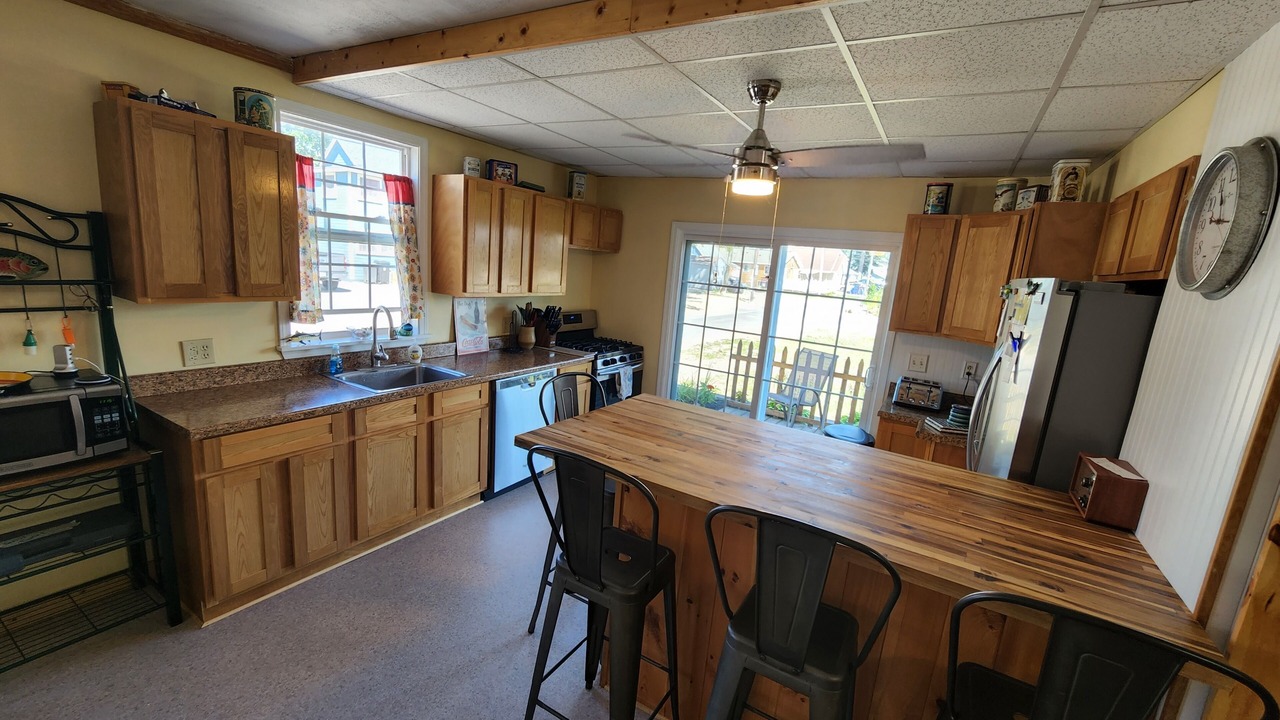 Photo of Kitchen in Sylvan Beach