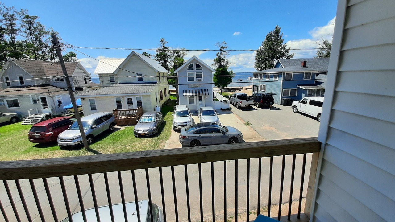 Photo of Patio Balcony in Sylvan Beach