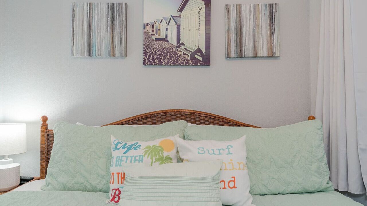 Photo of Bedroom in Galveston