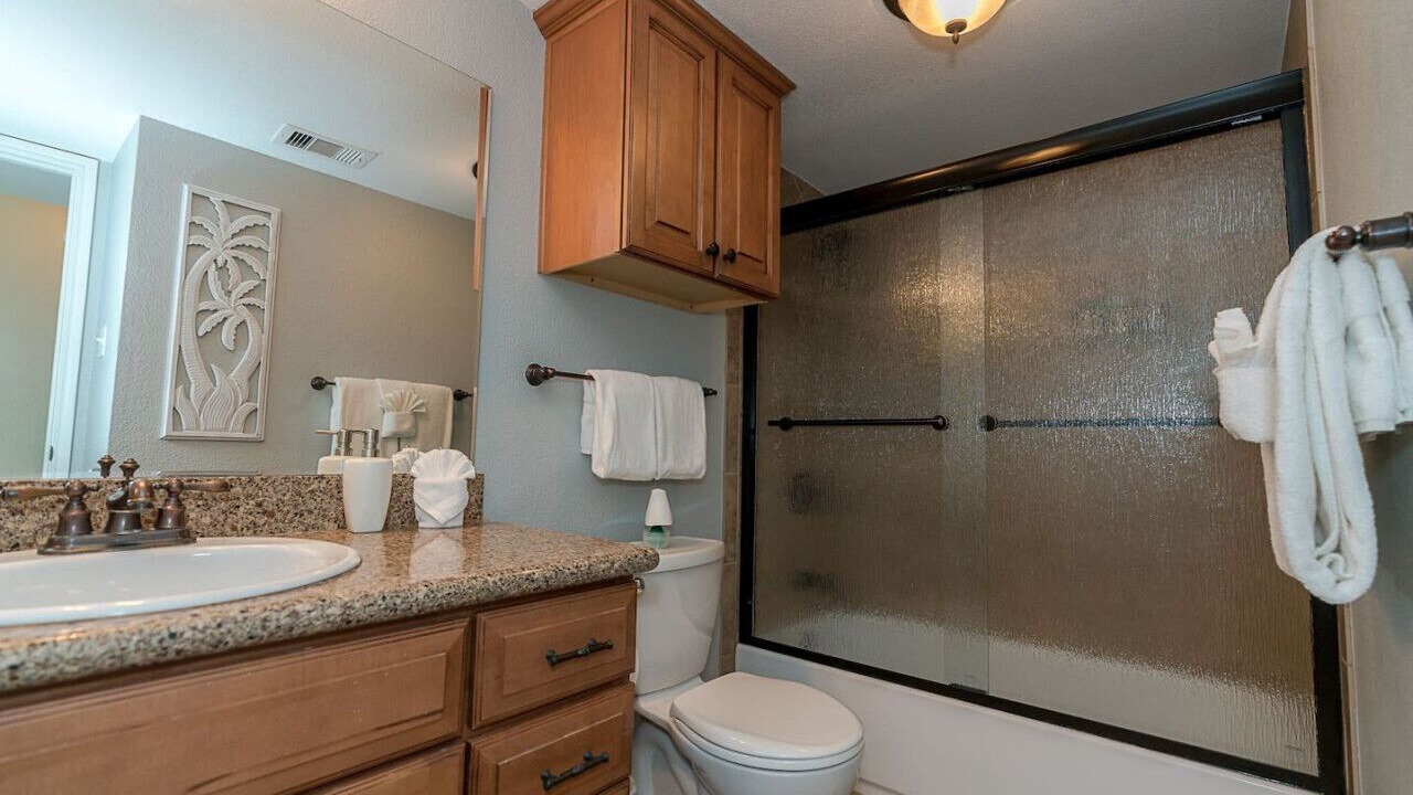 Photo of Bathroom in Galveston