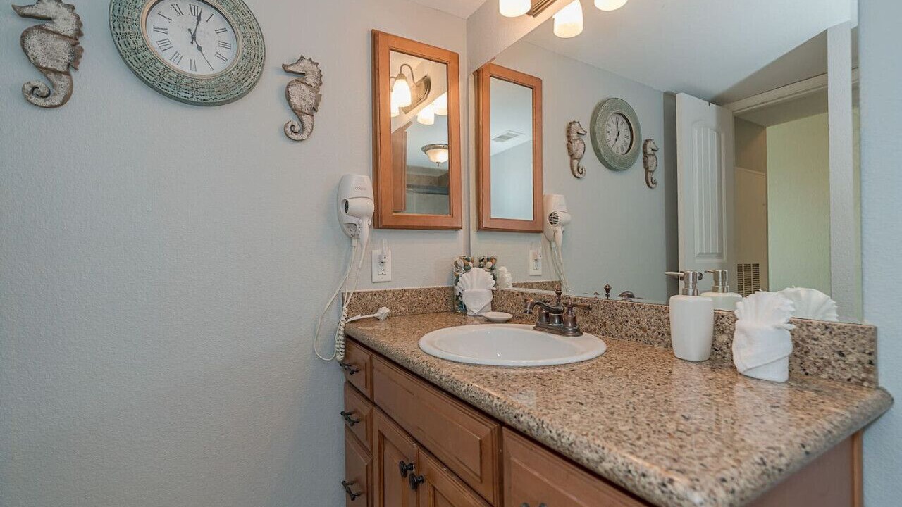 Photo of Bathroom in Galveston