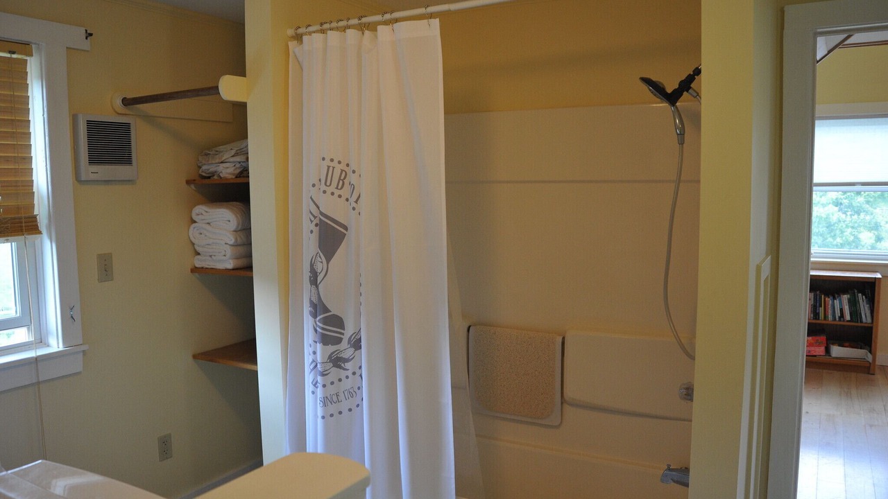 Photo of Bathroom in Peacham
