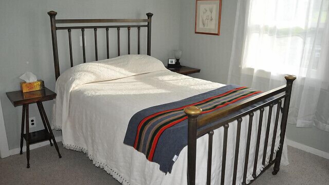 Photo of Bedroom in Peacham