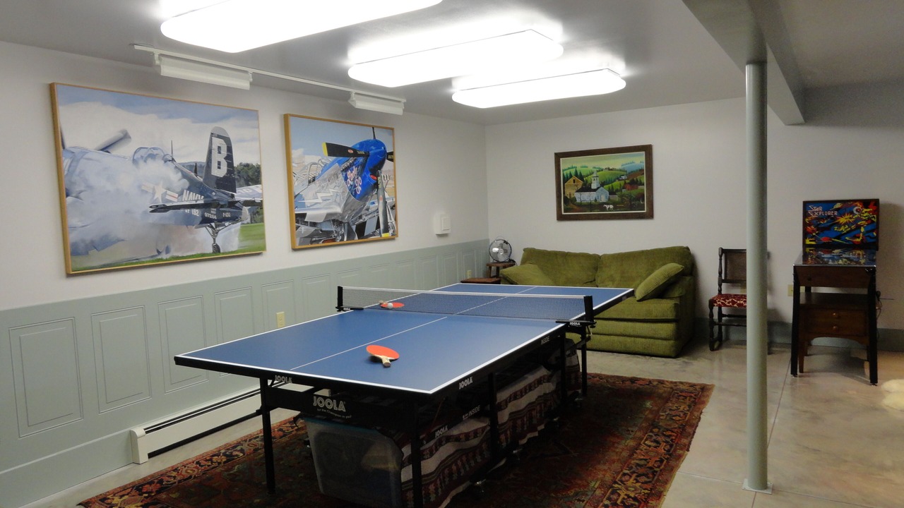 Photo of Bedroom in Town of Hebron
