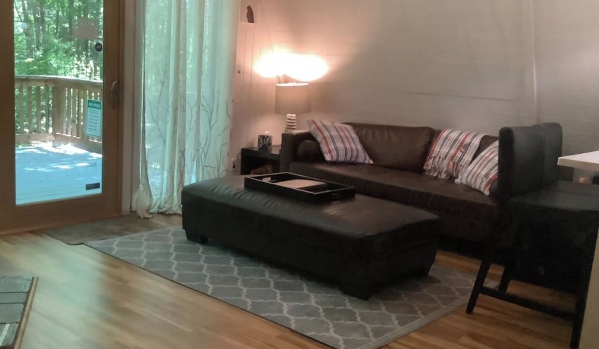 Photo of Livingroom in Berkeley Springs