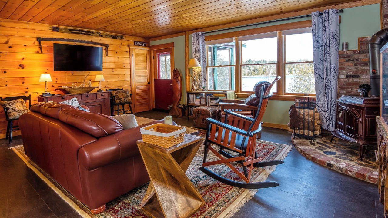 Photo of Livingroom in Rangeley