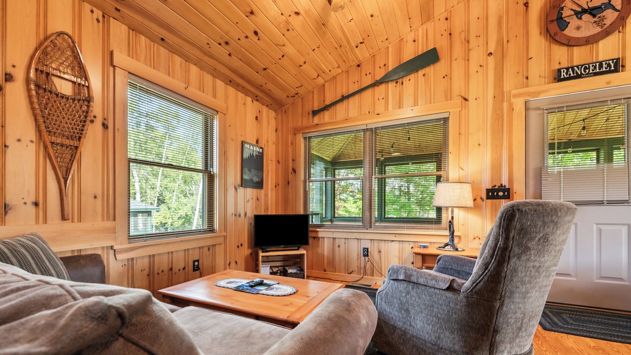 Photo of Livingroom in Rangeley Plantation
