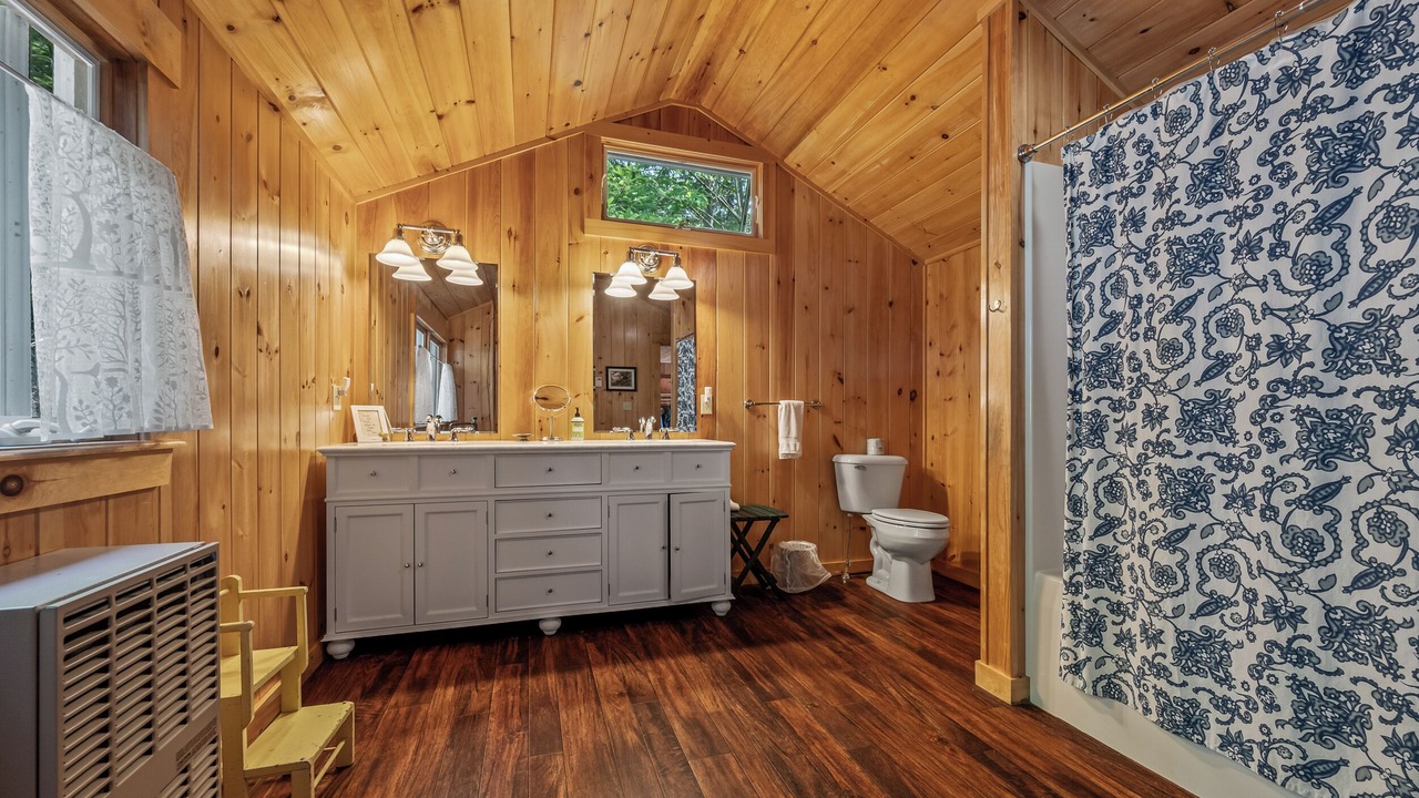 Photo of Bathroom in Rangeley