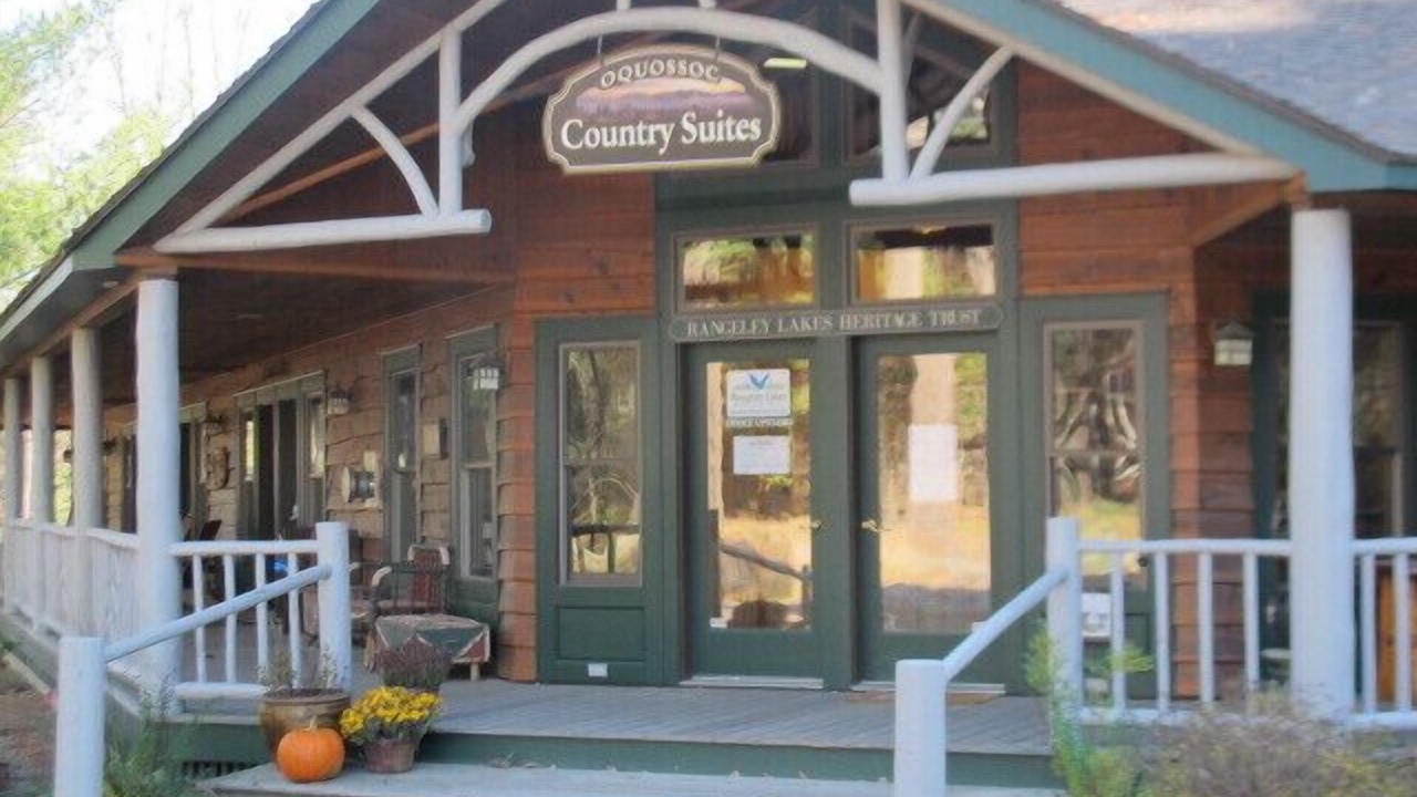 Photo of Others in Oquossoc