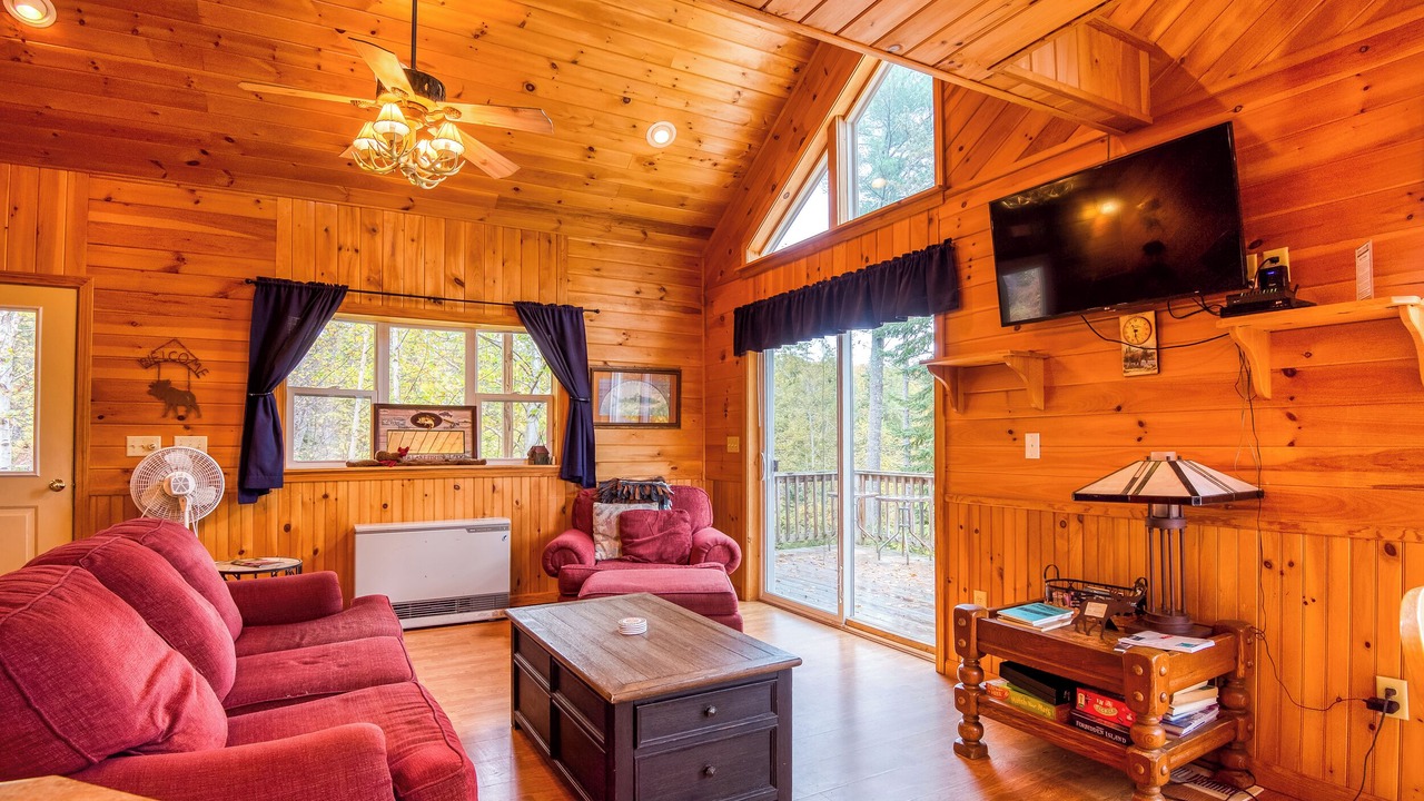 Photo of Bedroom in Oquossoc