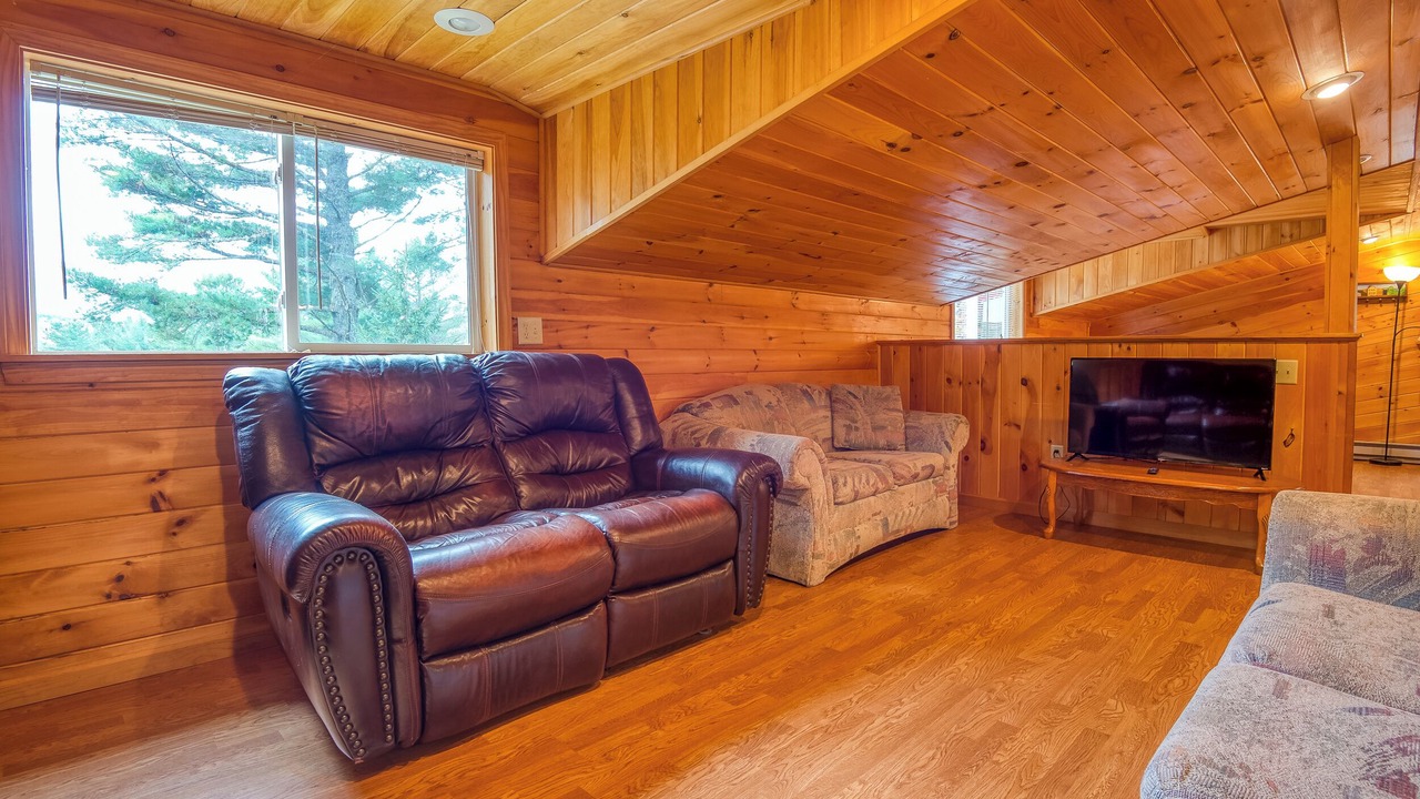 Photo of Bedroom in Oquossoc
