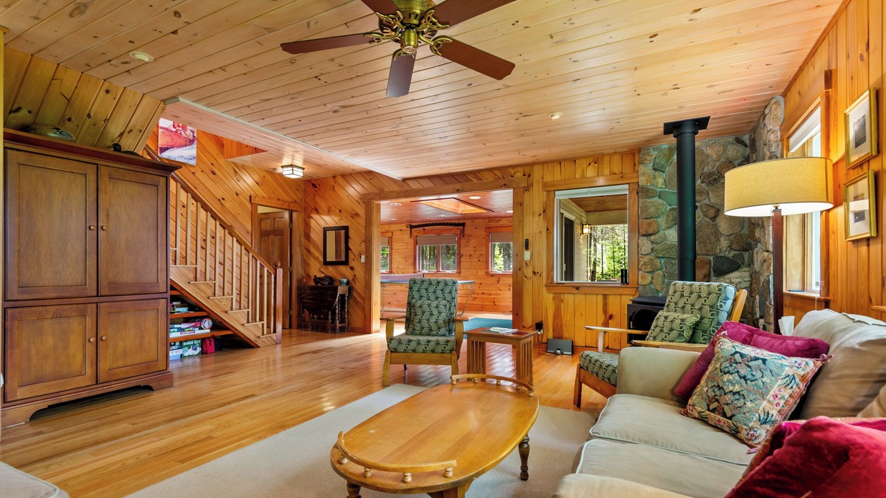 Photo of Livingroom in Rangeley Plantation