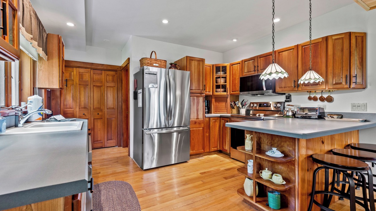 Photo of Kitchen in Rangeley Plantation