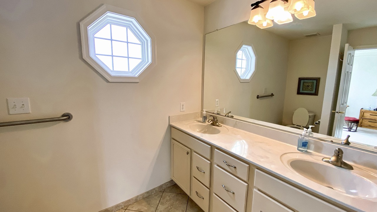 Photo of Bathroom in Bayside