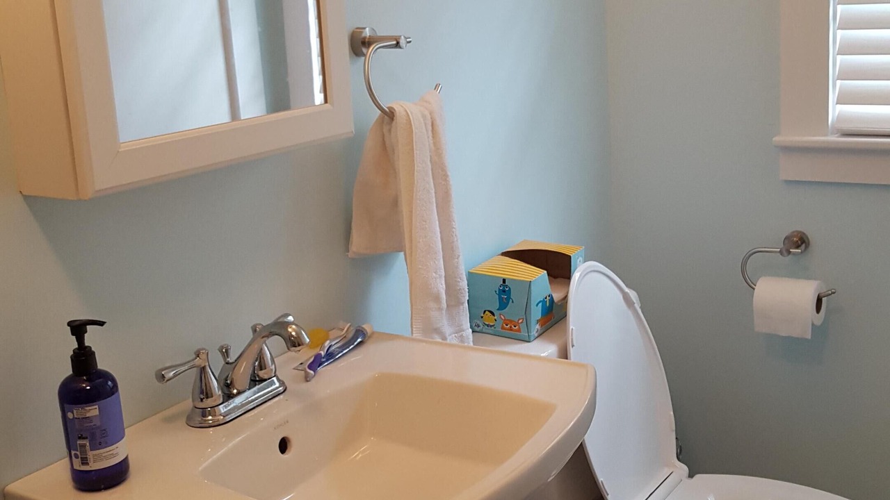 Photo of Bathroom in Mid-Coast and Islands